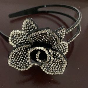 Flower rhinestone headband